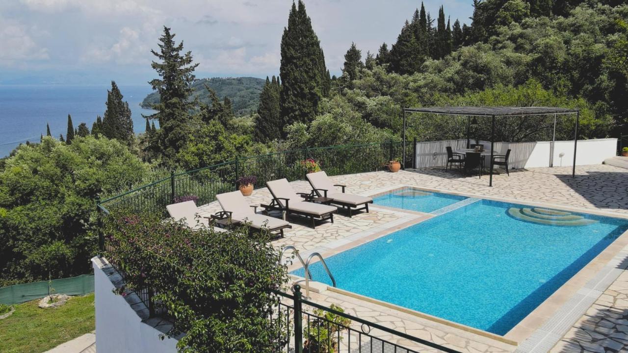 Villa Boukari Chlomos Exterior photo